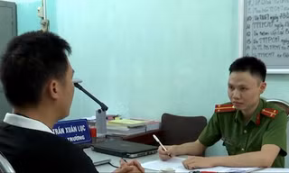 Việt Anh làm việc với cơ quan điều tra