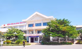Bệnh viện Đa khoa Bình Thuận nơi bé trai được đưa vào cấp cứu nhưng không qua khỏi