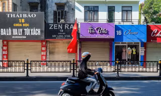 Thảm cảnh kinh doanh thời trang ở Hà Nội trước 'làn sóng' dịch COVID-19