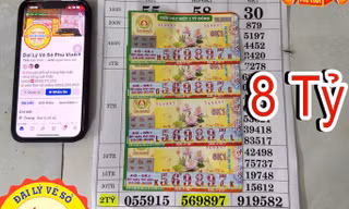 Người đàn ông mua vé số dạo khi đi chợ, trúng 4 tờ độc đắc hơn 7 tỷ đồng