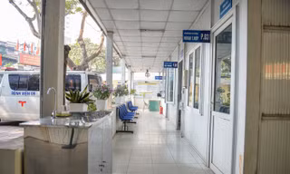 Nghề "đặc biệt" rửa ráy, khâm liệm cho thi thể tử vong vì HIV/AIDS