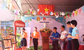 Ngày hội tuổi thơ cho 300 trẻ em có hoàn cảnh đặc biệt