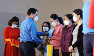 Đà Nẵng hỗ trợ hàng ngàn suất quà Tết cho người lao động với tổng giá trị hơn 9,1 tỷ đồng