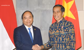 Thủ tướng Nguyễn Xuân Phúc và Tỏng thống Indonesia Joko Widodo. Ảnh: VGP