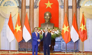 Chủ tịch nước Trần Đại Quang và Tổng thống Cộng hòa Indonesia Joko Widodo. Ảnh: Như Ý
