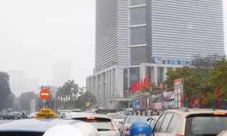 Lạm phát cao ốc nội đô