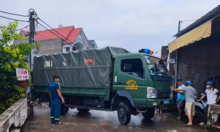 Đồng Nai: Tìm kiếm bé gái bị nước cuốn trôi