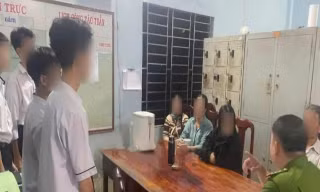 Nam sinh cấp 3 ở Đồng Nai cho bạn học vay lãi nặng 