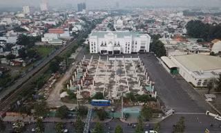 Cận cảnh khu phức hợp không phép giữa trung tâm thành phố Biên Hòa