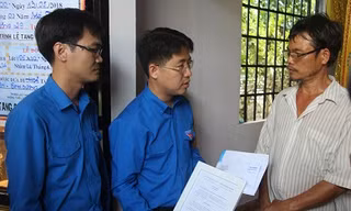 Truy tặng 'Huy hiệu Tuổi trẻ dũng cảm' cho hiệp sỹ Nguyễn Hoàng Nam