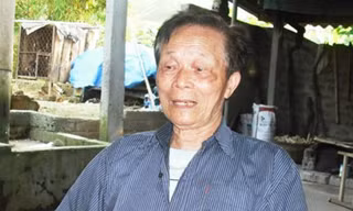 Làm cha ở tuổi 90