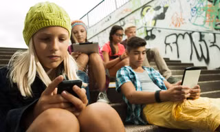 Cuộc sống của chúng ta cũng cần những lúc “treo biển”: Ở đây không có Wifi!