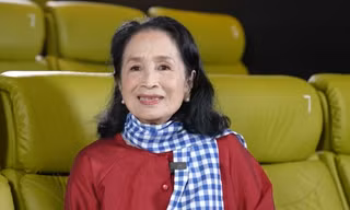 NSND Trà Giang giận không nhìn mặt đạo diễn khi làm phim 'Chị Tư Hậu'