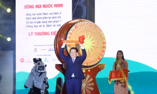 Đêm thơ Nguyên tiêu đặc biệt ở Hoàng thành Thăng Long