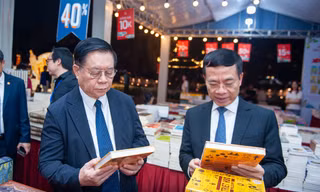 Trưởng Ban Tuyên giáo T.Ư Nguyễn Trọng Nghĩa: 'Văn hóa đọc phải là nhu cầu thiết yếu, tự thân'