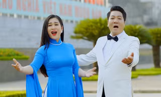 NSND Quốc Hưng và ca sĩ Đào Tố Loan hát 'Người đi tìm hình của nước' 