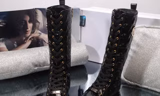 Boots buộc dây cho cô nàng cá tính