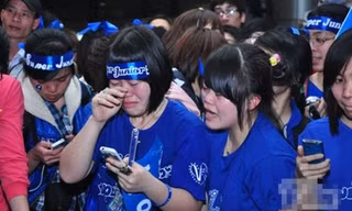 Ông chủ được dân mạng ca ngợi vì cho nhân viên nghỉ việc 'giải sầu' khi idol kết hôn
