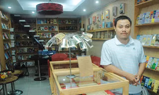 Người trẻ thiên kinh vạn quyển
