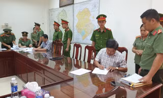 Bắt Phó Chủ tịch UBND huyện Phụng Hiệp
