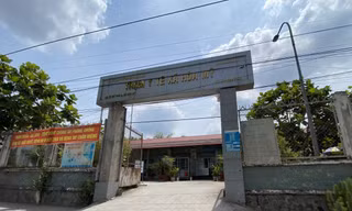  Thu chi tiền test nhanh COVID-19 sai quy định, trưởng trạm y tế bị cách chức