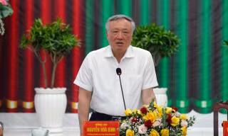 Chánh án TAND Tối cao Nguyễn Hòa Bình làm việc tại Cần Thơ