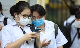 Nghi vấn đề thi THPT bất thường: Lộ, lọt, hay lỗ hổng từ quy trình ra đề?