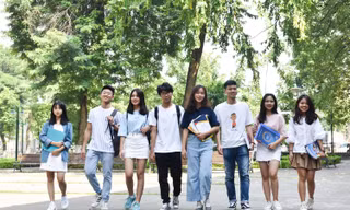 Sinh viên trường ĐH Bách khoa Hà Nội. Ảnh chụp trước 27/4