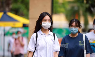 Thí sinh thi tốt nghiệp THPT đợt 1 tại Hà Nội. Ảnh mang tính minh hoạ