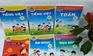 Giá sách giáo khoa lớp 2 mới cao gấp 3 lần giá hiện hành