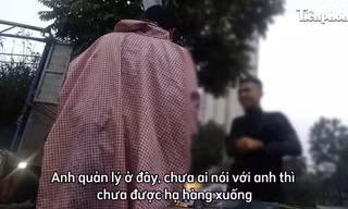 Cảnh các đối tượng 'quyền lực' ngang nhiên phân lô, cho thuê vỉa hè Hà Nội 