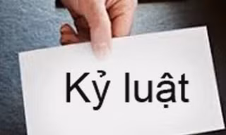 Giáng chức, hạ bậc hàm một trưởng công an huyện ở Sóc Trăng