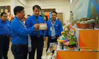 An Giang chú trọng tập hợp, đoàn kết thanh niên tín đồ tôn giáo, thanh niên dân tộc