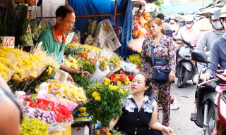 Nét độc đáo lễ tiễn ông Công, ông Táo ở miền Tây