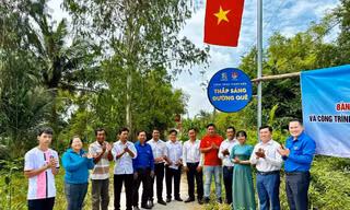 Sóc Trăng bàn giao công trình Thắp sáng đường quê