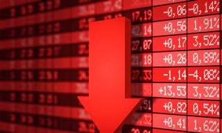 Chứng khoán lại đỏ sàn, VN-Index thủng mốc 700 điểm. ảnh minh họa 