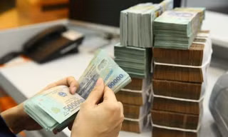 Bộ Tài chính đề xuất giảm 30% tiền thuê đất năm 2023. Ảnh minh hoạ 