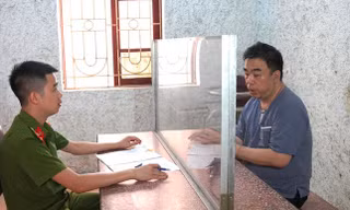 Khai trừ Đảng đối với Giám đốc Trung tâm Văn hóa - Điện ảnh tỉnh Hòa Bình