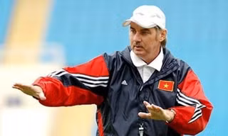 HLV Alfred Riedl đã đưa bóng đá Việt Nam đạt nhiều thành tích với 3 lần làm HLV trưởng các ĐTQG. 