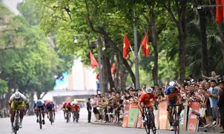 Giải đua xe đạp về Điện Biên Phủ 2024 là sự kiện thuộc chuỗi kỷ niệm 70 năm chiến thắng Điện Biên Phủ (ảnh Hữu Trưởng)