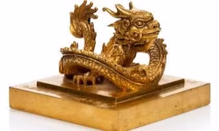 Thời điểm đưa ấn vàng triều Nguyễn Hoàng đế chi bảo về nước