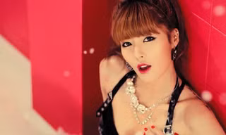 HyunA tiếp tục sexy trong MV mới