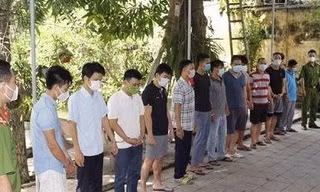 Triệt phá đường dây cá độ bóng đá nghìn tỷ ở Nghệ An