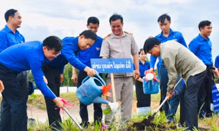 Tuổi trẻ Hà Tĩnh với hoạt động tình nguyện quốc tế trên nước bạn Lào