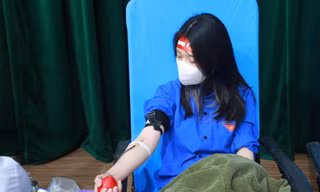 Nhiều đơn vị ở Nghệ An hưởng ứng 'Chủ nhật Đỏ'