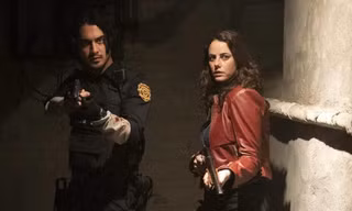 "Resident Evil" tái xuất với phiên bản mới cùng 'bầy xác sống' rùng rợn chưa từng thấy