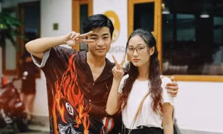 Một cặp đôi "Đi Giữa Trời Rực Rỡ" lộ bằng chứng "phim giả tình thật" cực rõ