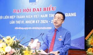 Bí thư Trung ương Đoàn Nguyễn Tường Lâm phát biểu tại đại hội. Ảnh: Nguyễn Thắng