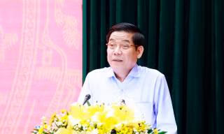Bí thư Tỉnh ủy Bắc Giang Nguyễn Văn Gấu phát biểu tại hội nghị quán triệt, triển khai thực hiện Kết luận 127 – KL/TW của Bộ Chính trị, Ban Bí thư.
