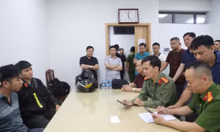 Công an Bắc Ninh bắt giữ đối tượng bỏ chạy trong vụ án ma túy ở Quảng Ninh. Ảnh: Công an Bắc Ninh